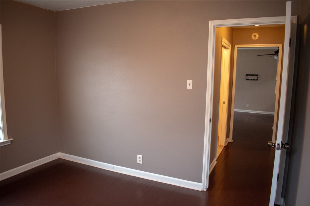 906 Rickey Drive Corpus Christi, TX 78412 - Photo 22 of 40 a view of an empty room