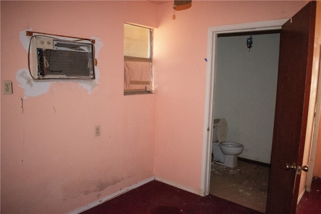 906 Rickey Drive Corpus Christi, TX 78412 - Photo 35 of 40 a bathroom with a toilet