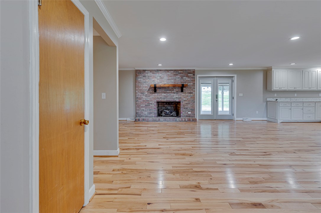 329 Wash Lesley Road Pickens, SC 29671 - Photo 8 of 47 Gallery Image 8