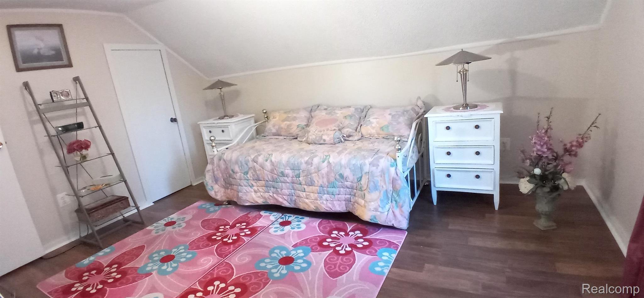 2673 Melvin Avenue Rochester, MI 48307 - Photo 10 of 25 17.jpg