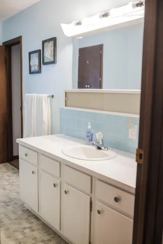 $209,900 | 12 Sunnyslope Road, Morris, MN 56267