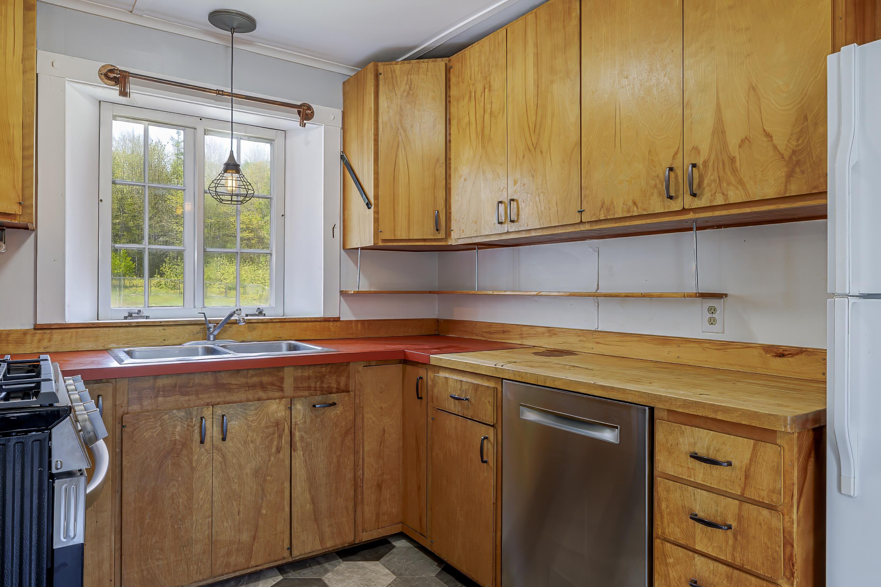 898 Bay Road Brooklin, ME 04616 - Photo 8 of 44 898BayRoad_DTP_007