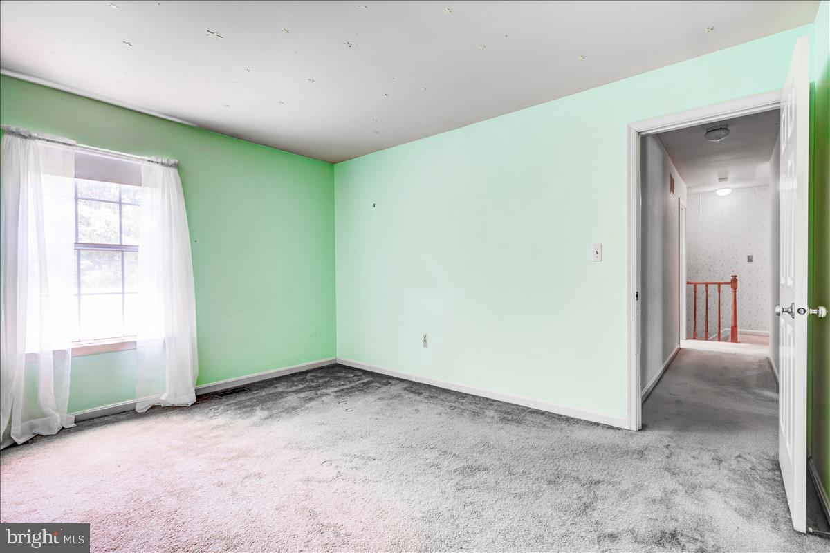 1368 Old Water Oak Point Road Pasadena, MD 21122 - Photo 28 of 30 Bedroom 2 (rear view)