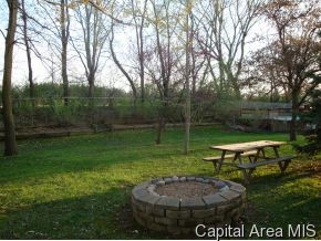 20 Woods Mill Road Sherman, IL 62684 - Photo 8 of 12 Gallery Image 8