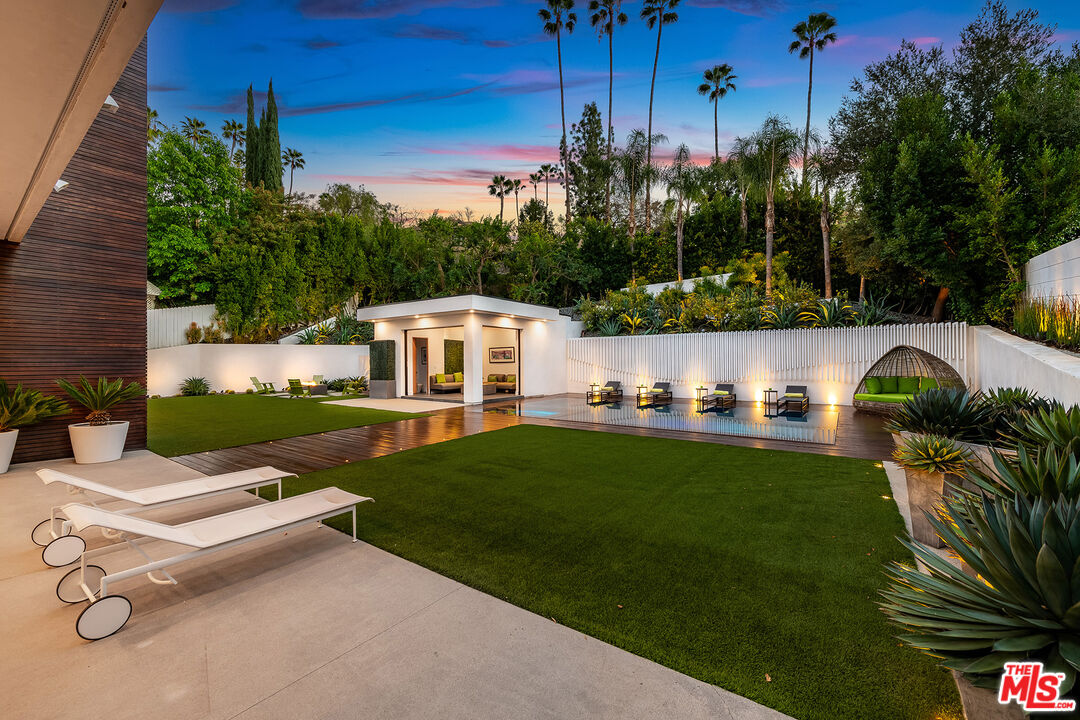 4530 Libbit Avenue Encino, CA 91436 - Photo 13 of 74