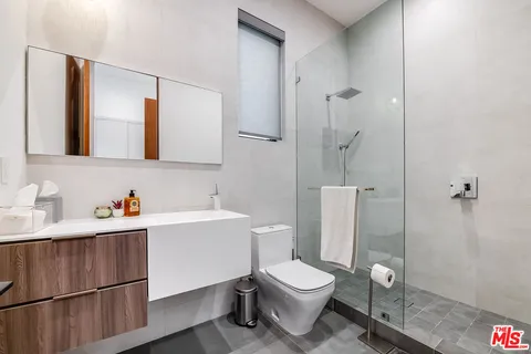 $7,499,000 | 4530 Libbit Avenue, Encino, CA 91436