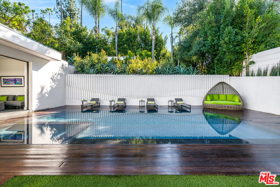 4530 Libbit Avenue Encino, CA 91436 - Photo 48 of 66