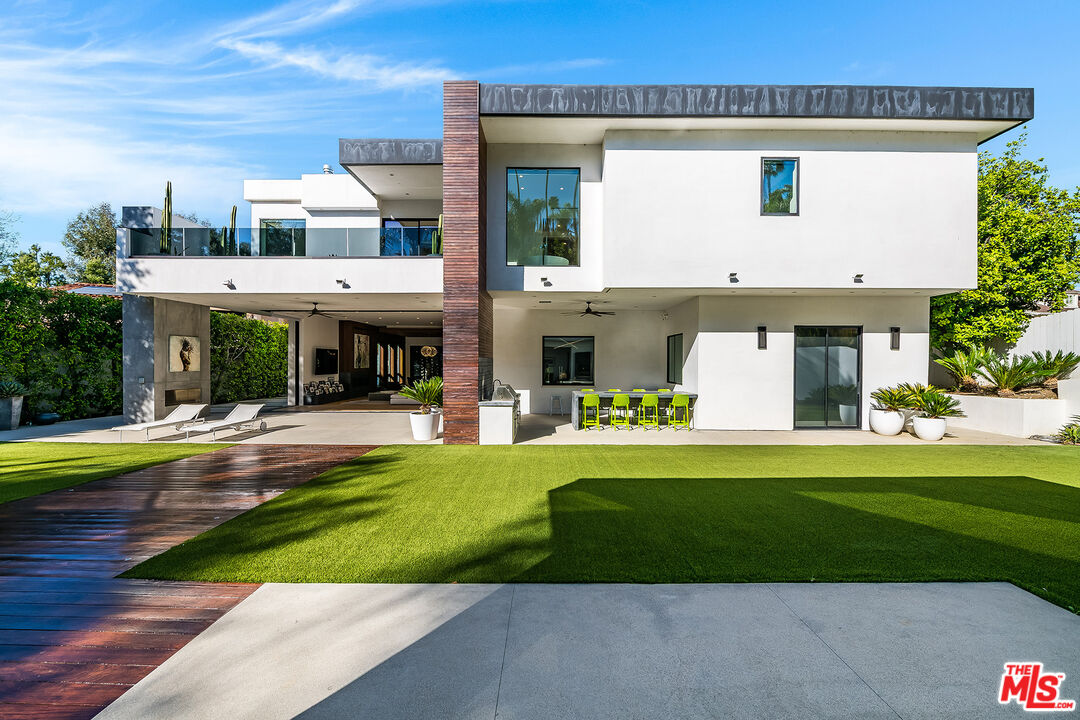 4530 Libbit Avenue Encino, CA 91436 - Photo 54 of 66