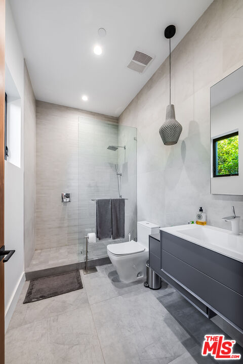 4530 Libbit Avenue Encino, CA 91436 - Photo 57 of 74