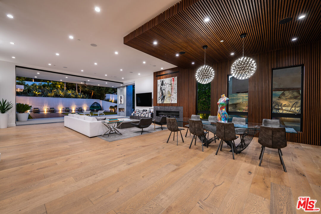 4530 Libbit Avenue Encino, CA 91436 - Photo 6 of 74