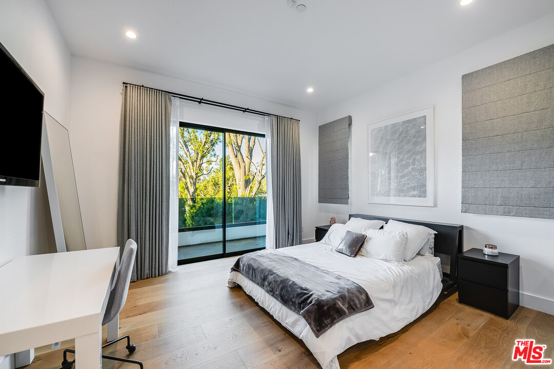 4530 Libbit Avenue Encino, CA 91436 - Photo 67 of 74