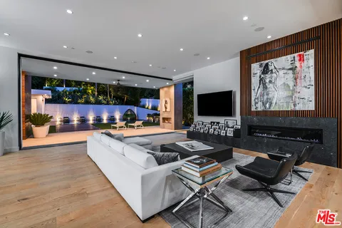 $7,499,000 | 4530 Libbit Avenue, Encino, CA 91436