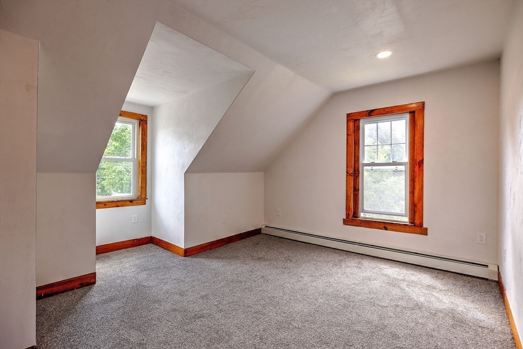 67-69 Petersham Road Hardwick, MA 01037 - Photo 21 of 38 an empty room with windows