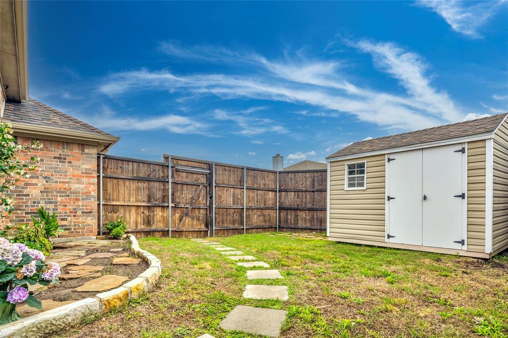 465 Ridge Meade Drive Lewisville, TX 75067 - Photo 34 of 38