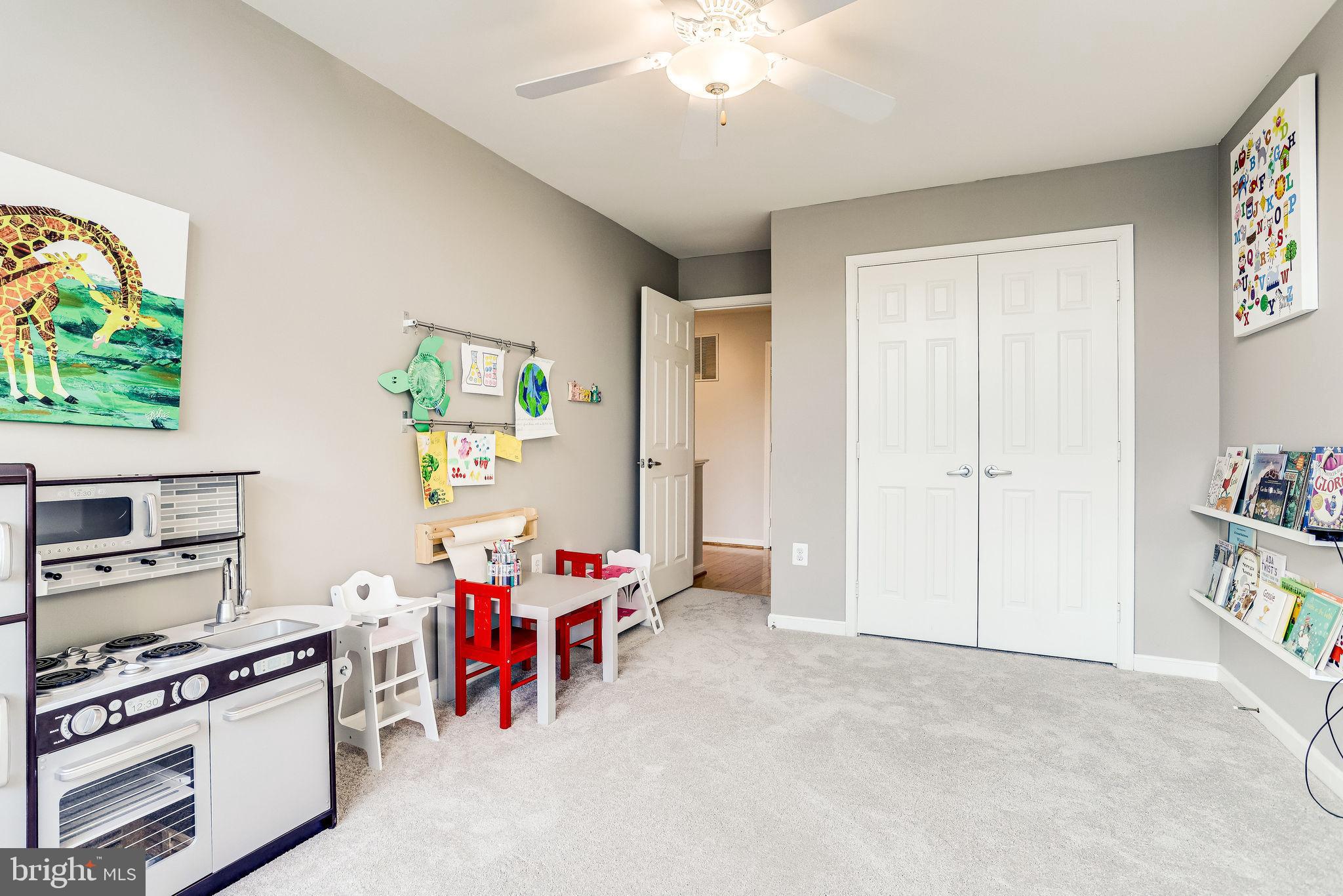 1302 Pavilion Club Way Reston, VA 20194 - Photo 45 of 63