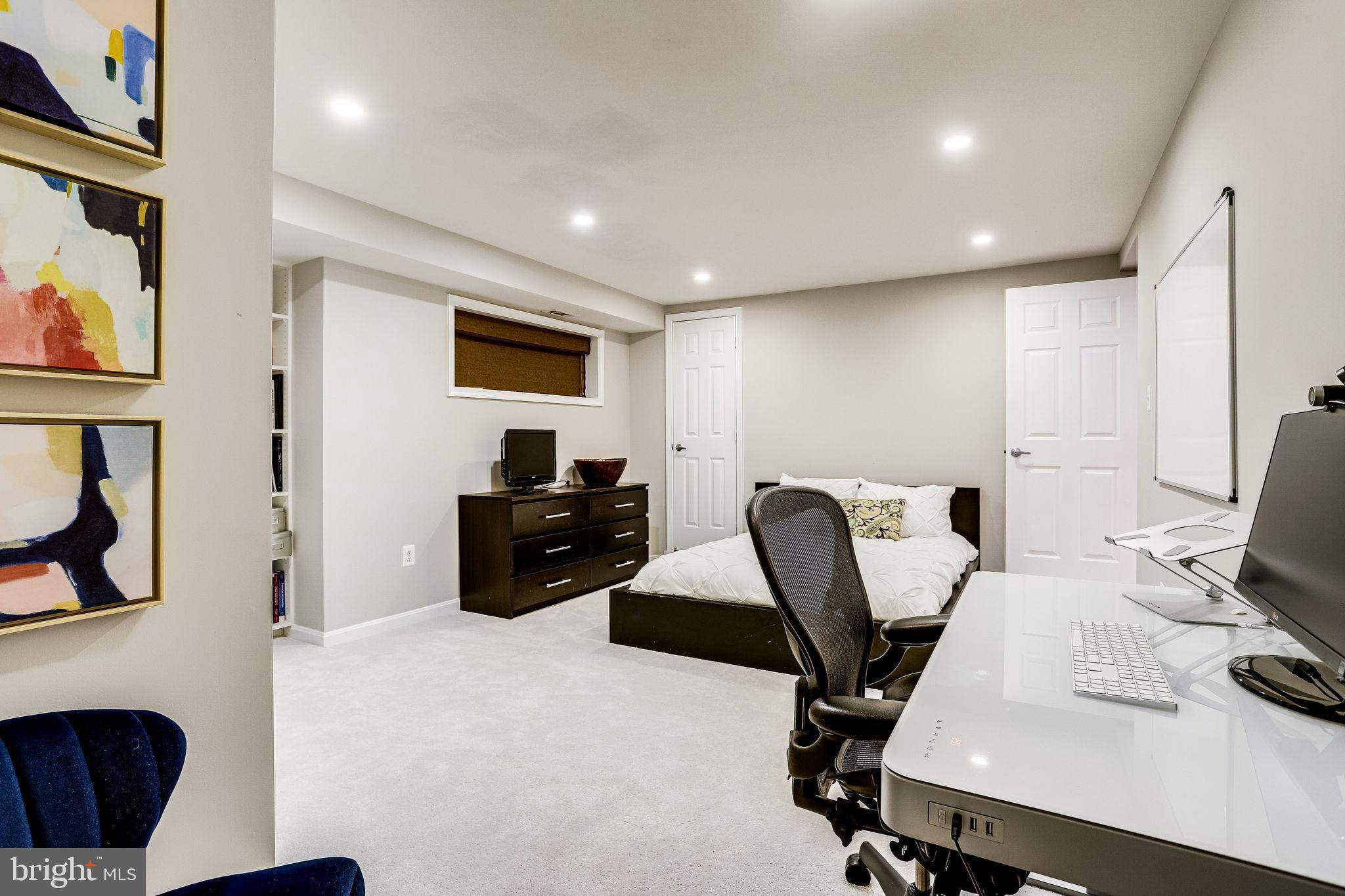 1302 Pavilion Club Way Reston, VA 20194 - Photo 55 of 63
