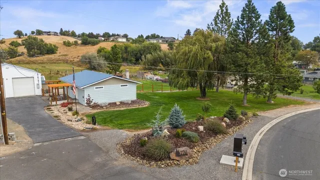 $519,500 | 770 Lancaster Road, Selah, WA 98942