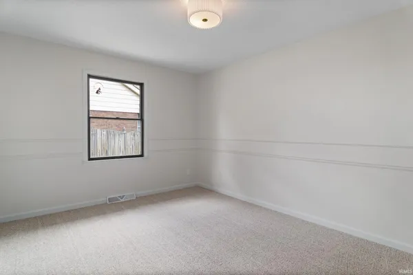 $318,000 | 8224 East Heritage Drive, Evansville, IN 47715