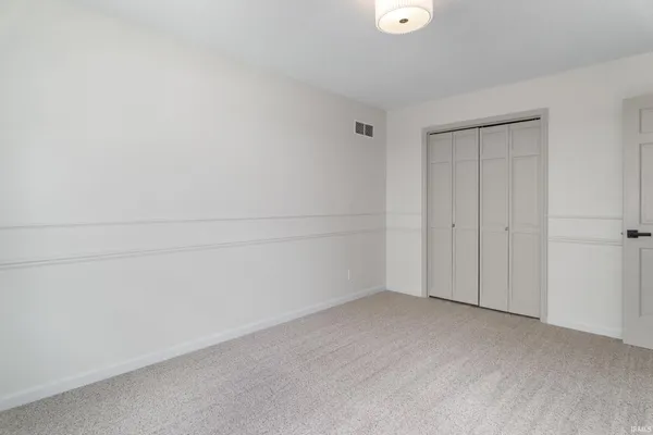 $318,000 | 8224 East Heritage Drive, Evansville, IN 47715