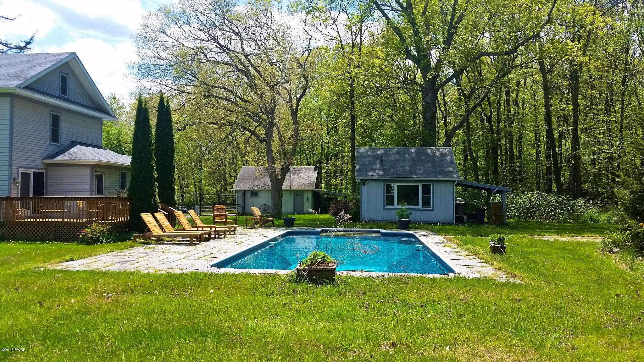 257 Raymondskill Road Milford, PA 18337 - Photo 5 of 39 Pool