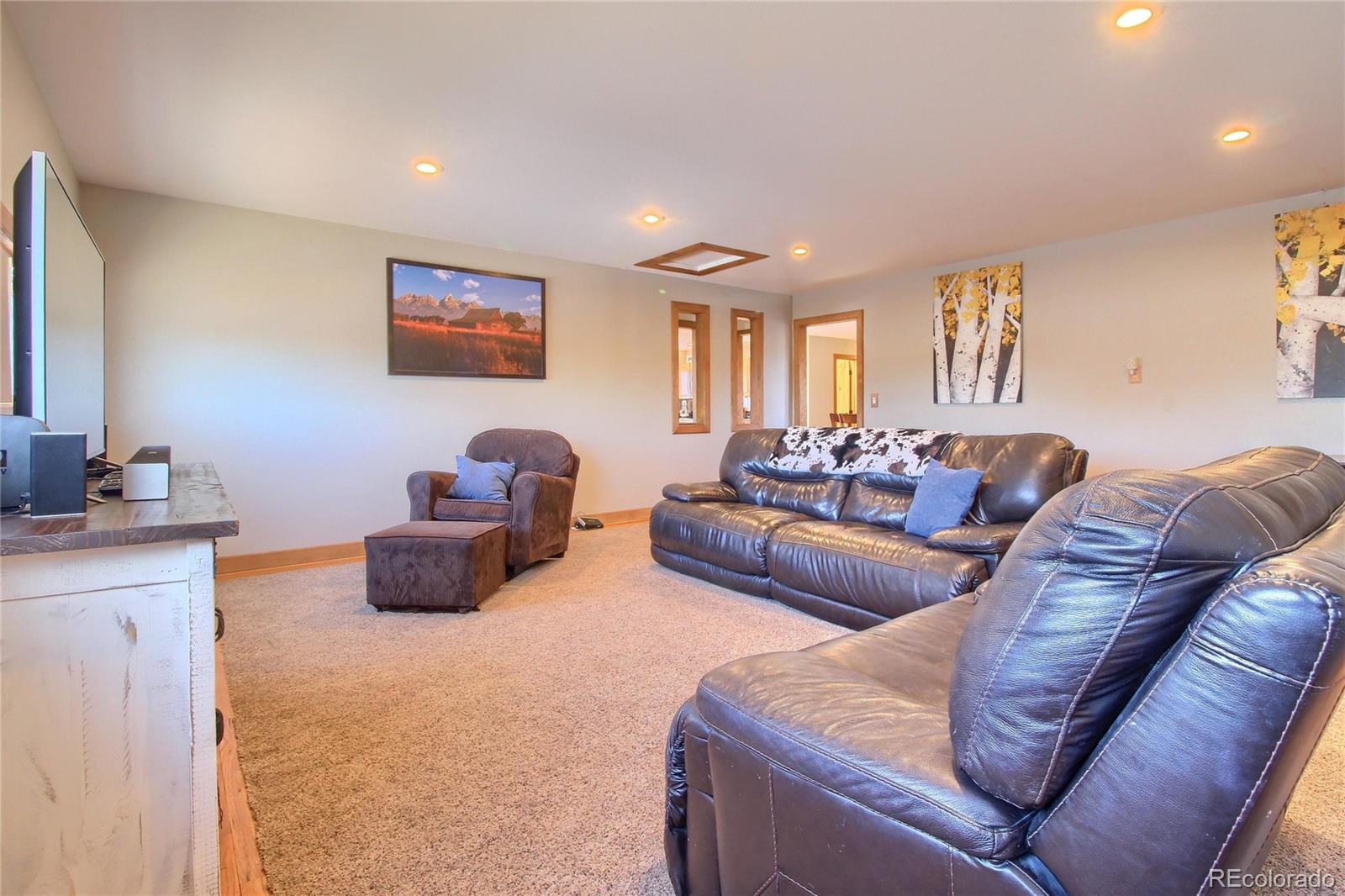 1291 Buttercup Road Elizabeth, CO 80107 - Photo 7 of 35 Gallery Image 7