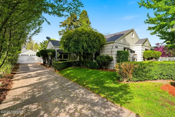 $470,000 | 2705 West Walnut Street, Yakima, WA 98902