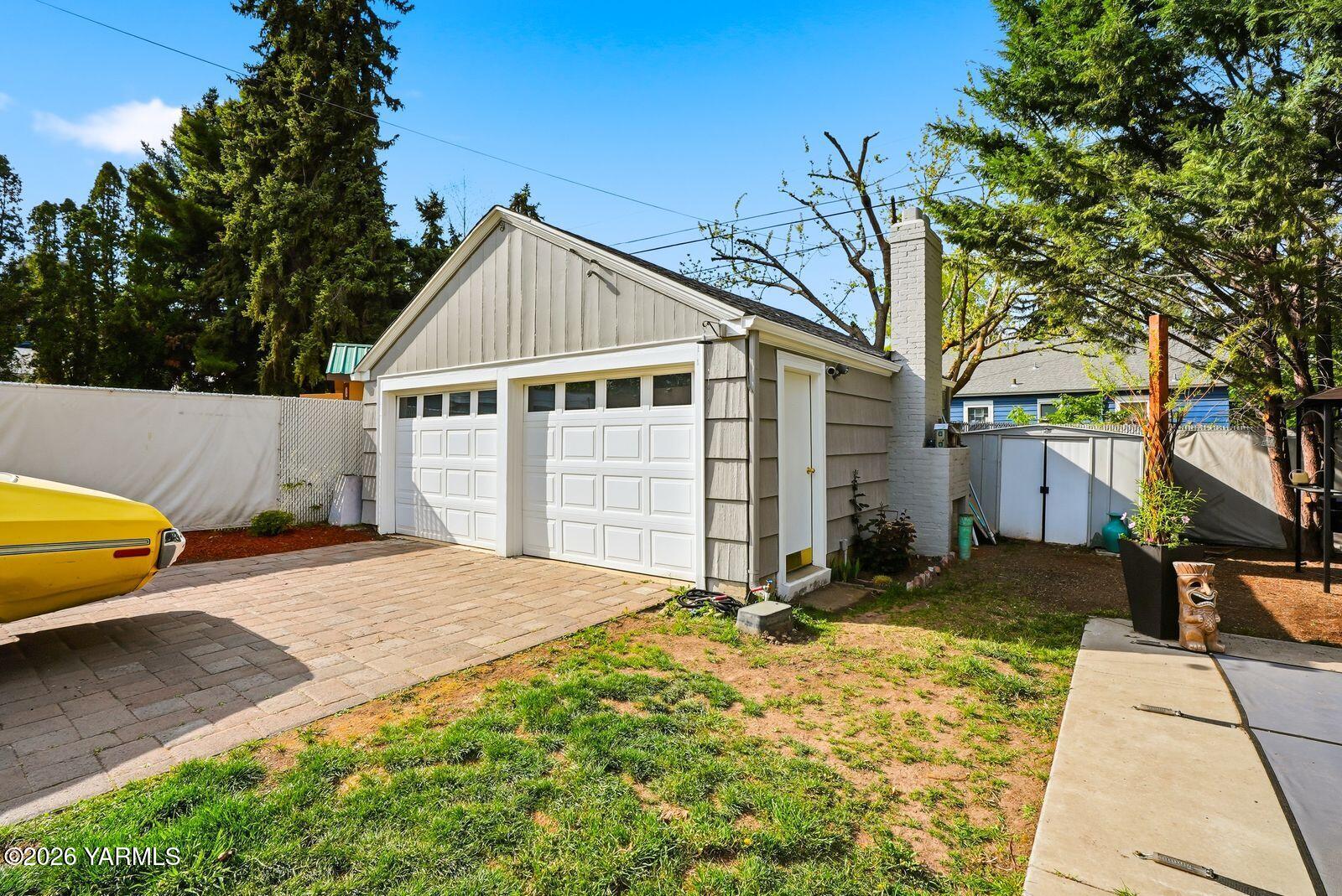 2705 West Walnut Street Yakima, WA 98902 - Photo 30 of 33 2705 W Walnut St_024