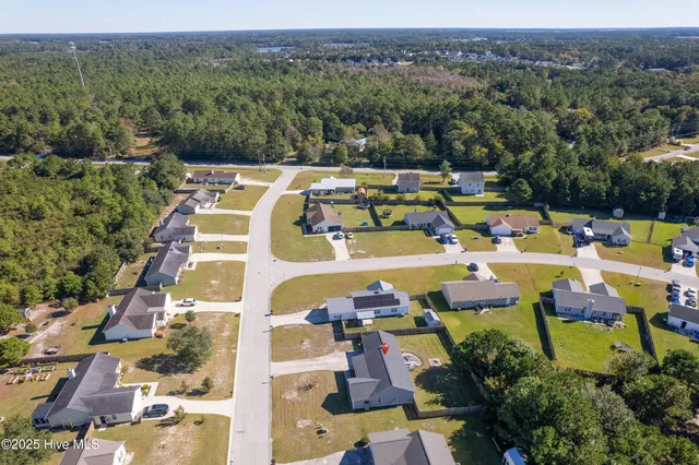 $268,000 | 109 Jenna Rea Road, Hubert, NC 28539