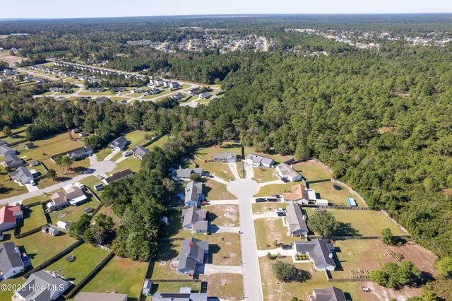 $268,000 | 109 Jenna Rea Road, Hubert, NC 28539