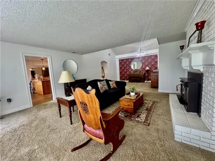 $585,000 | 17274 Kansas Avenue, Basehor, KS 66007