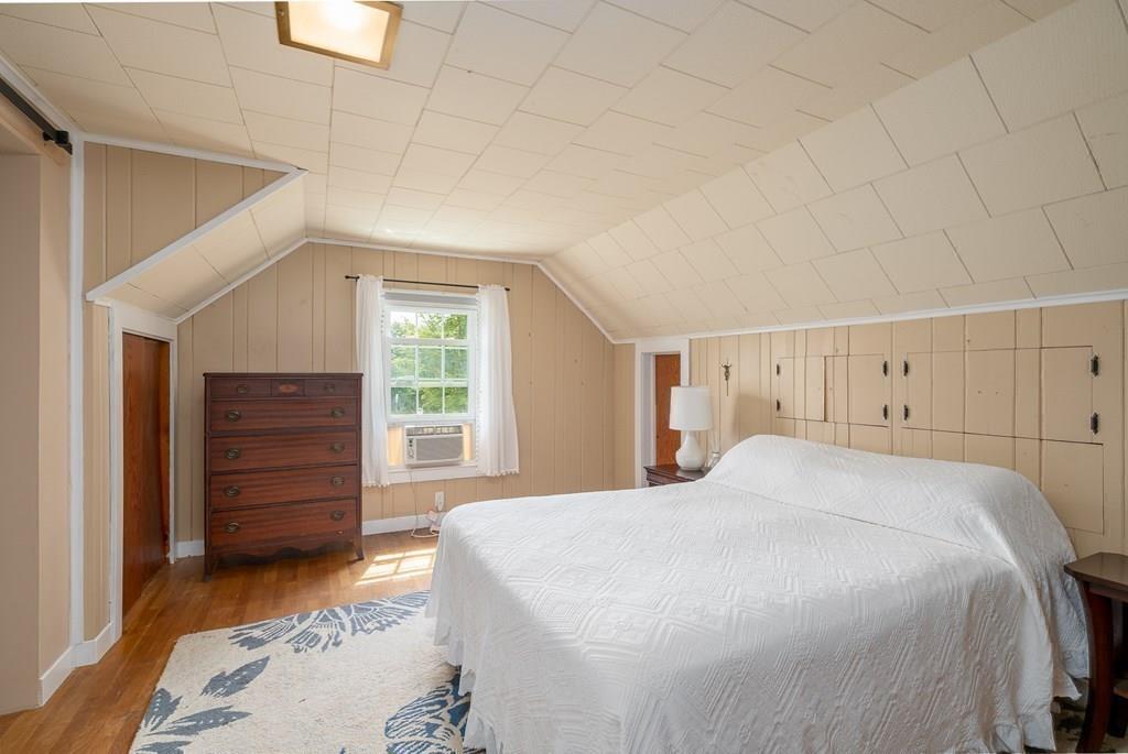 4 Fomer Road Southampton, MA 01073 - Photo 25 of 42 a bedroom with a bed and a closet