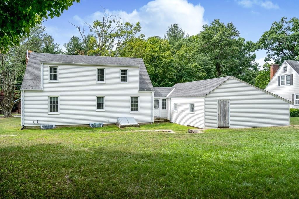 4 Fomer Road Southampton, MA 01073 - Photo 7 of 42 a view of a house with a yard