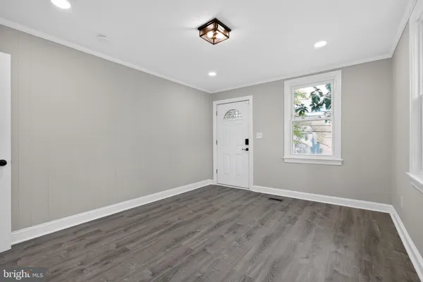 $369,000 | 516 71st Street, Capitol Heights, MD 20743