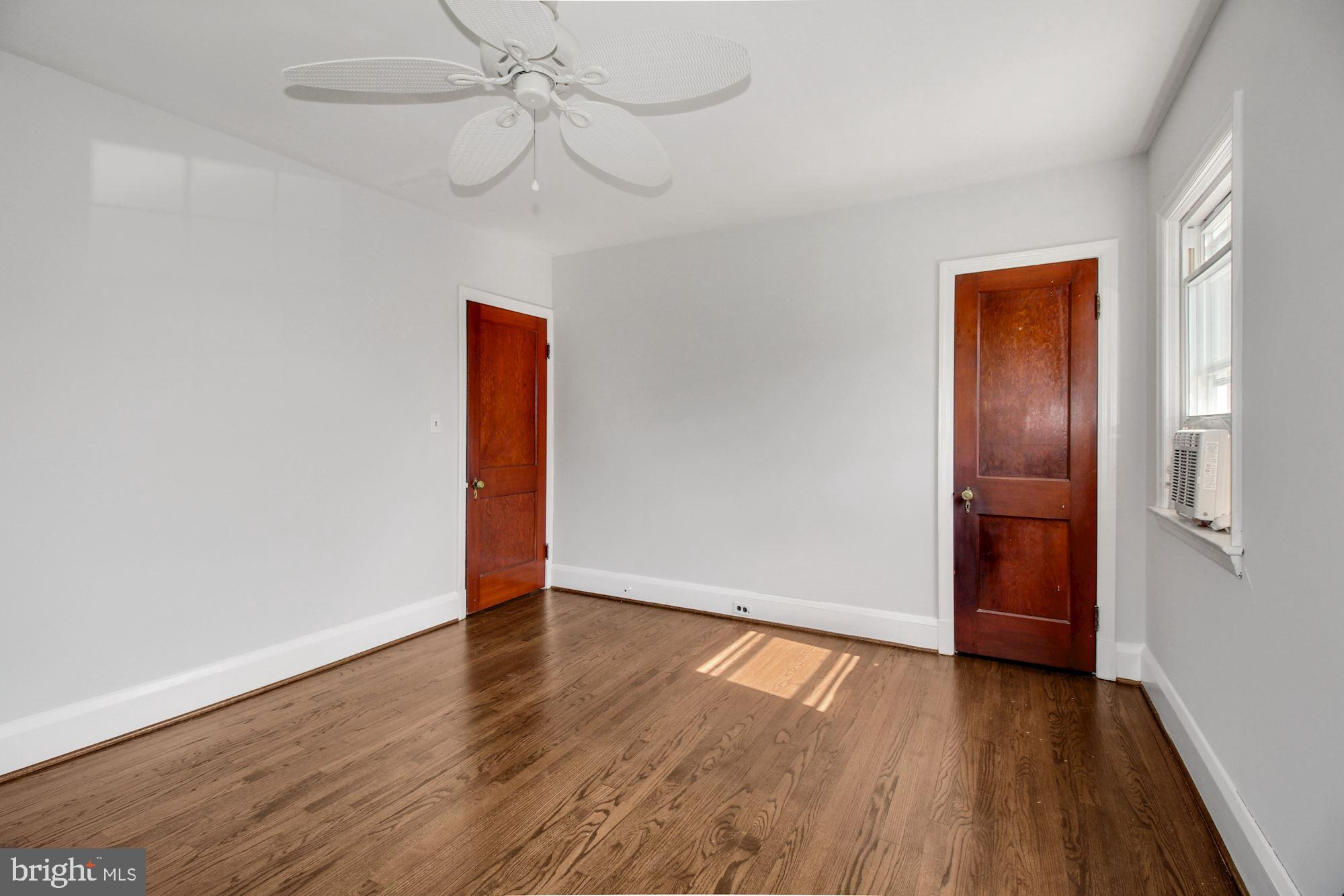 534 Forest View Road Linthicum Heights, MD 21090 - Photo 17 of 28 Two exposures in second bedroom
