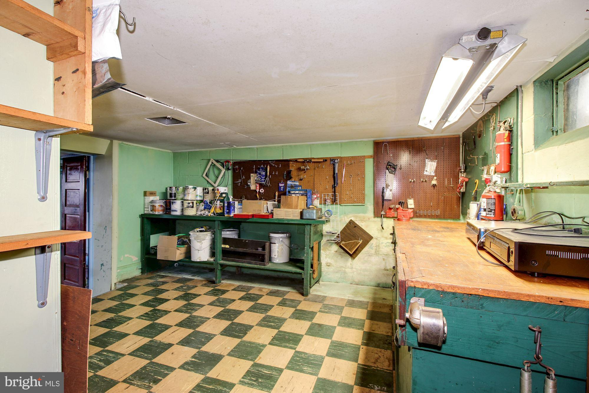 534 Forest View Road Linthicum Heights, MD 21090 - Photo 23 of 28 Workshop