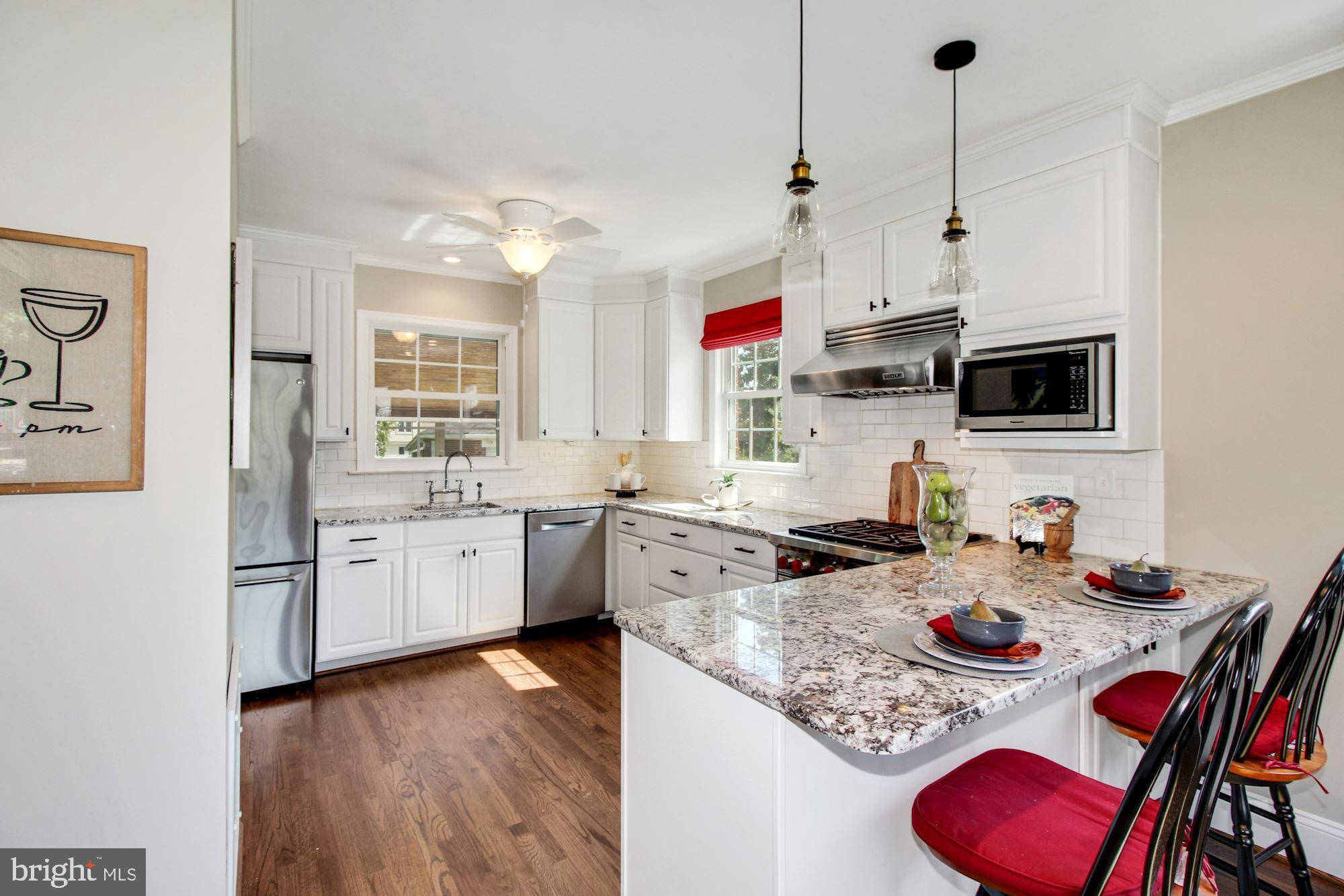 534 Forest View Road Linthicum Heights, MD 21090 - Photo 3 of 28 Fully renovated kitchen