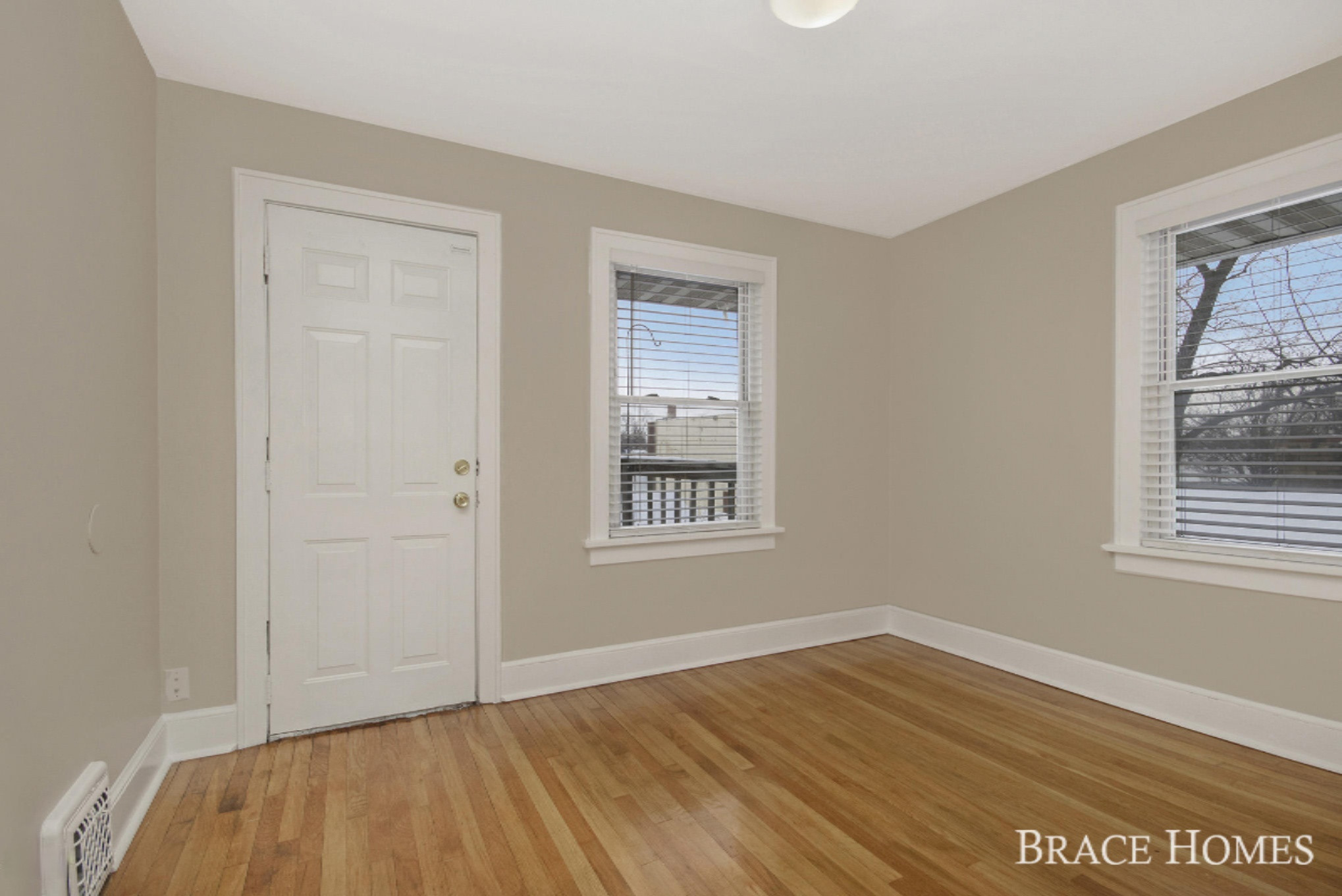 1138 Rathbone Street Southwest Wyoming, MI 49509 - Photo 18 of 24 IMG_4885-