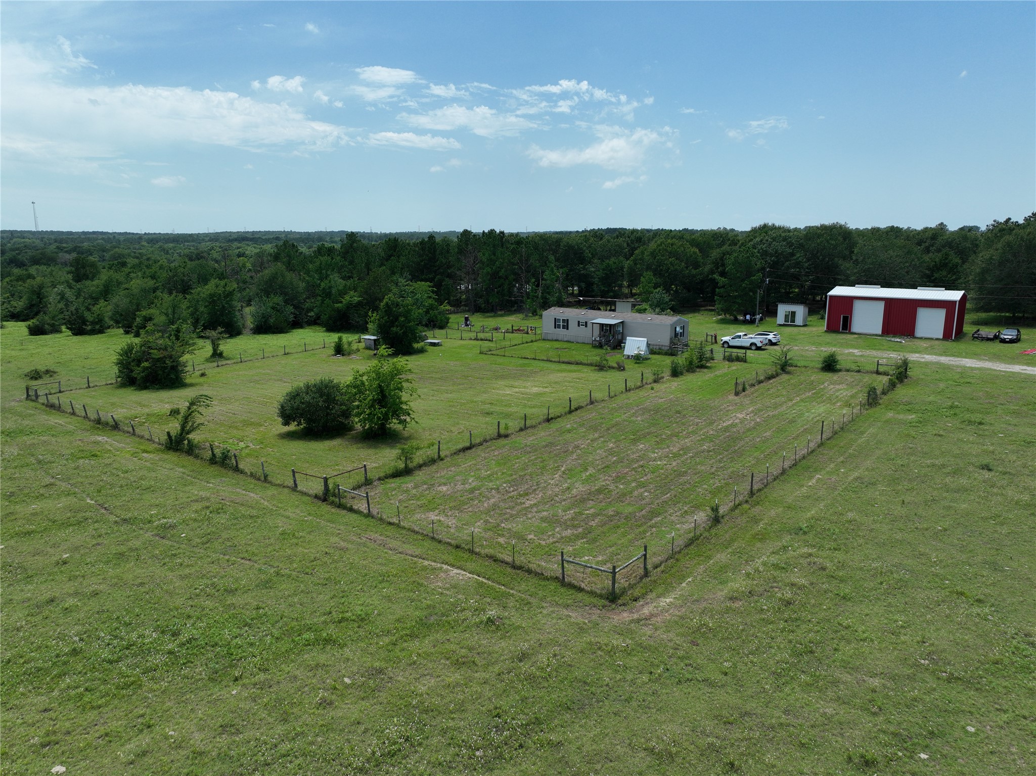 2974 County Road 213 Anderson, TX 77830 - Photo 4 of 50 a view of a garden with an outdoor space