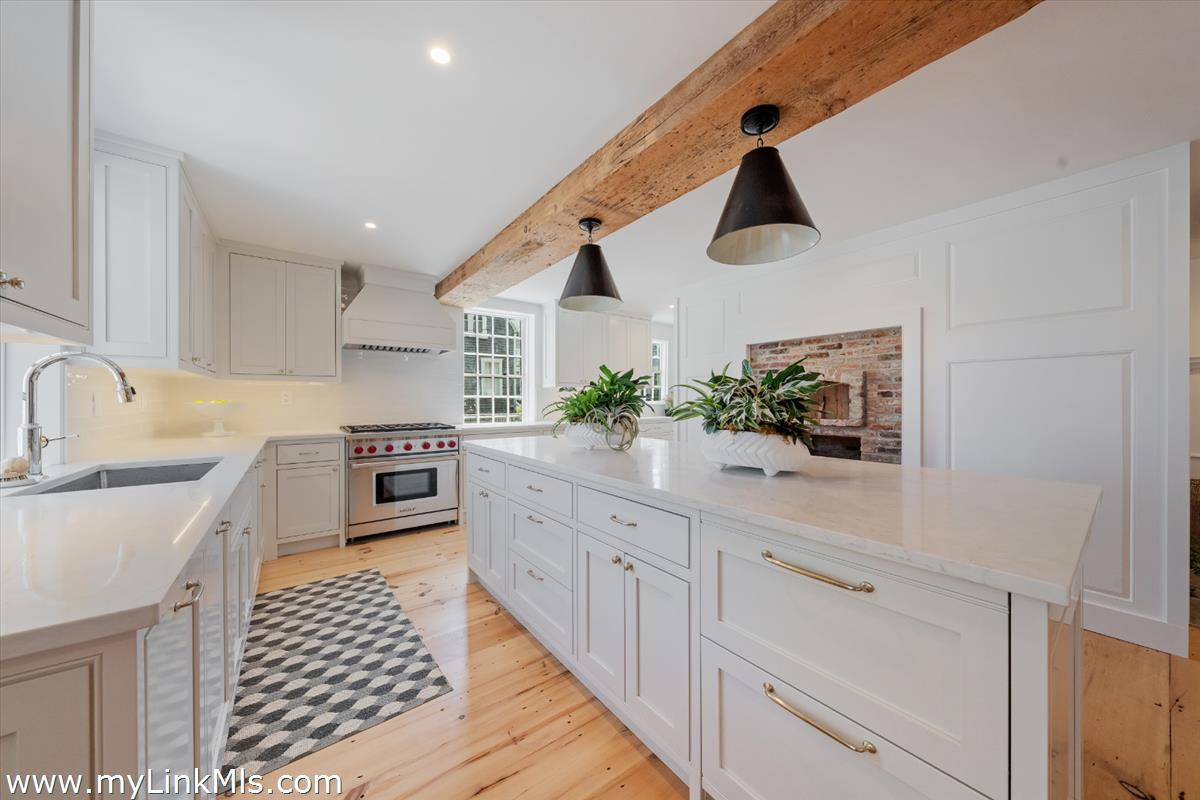 10 North Water Street Nantucket, MA 02554 - Photo 12 of 78