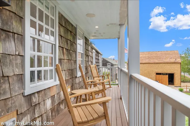 $13,500,000 | 10 North Water Street, Nantucket, MA 02554