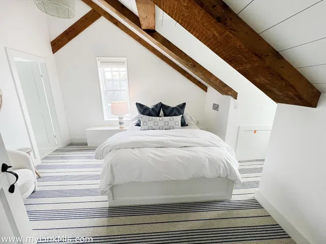 $13,500,000 | 10 North Water Street, Nantucket, MA 02554