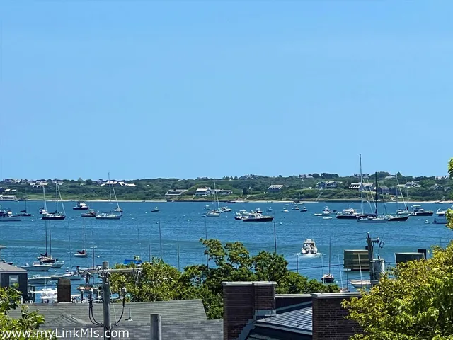 $13,500,000 | 10 North Water Street, Nantucket, MA 02554