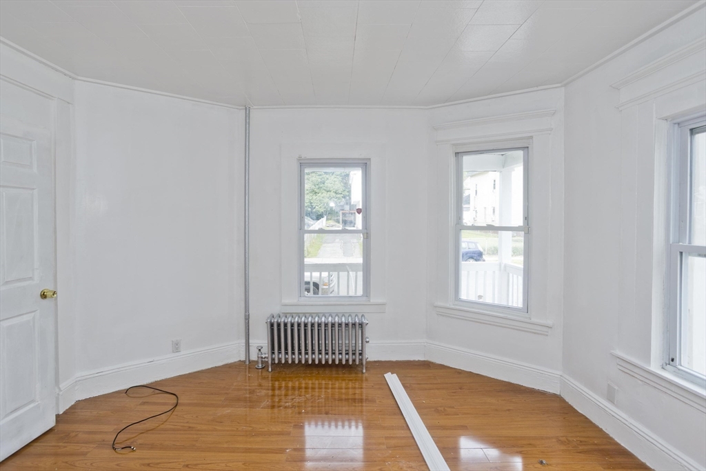 116-118 Massasoit Street Springfield, MA 01107 - Photo 22 of 32