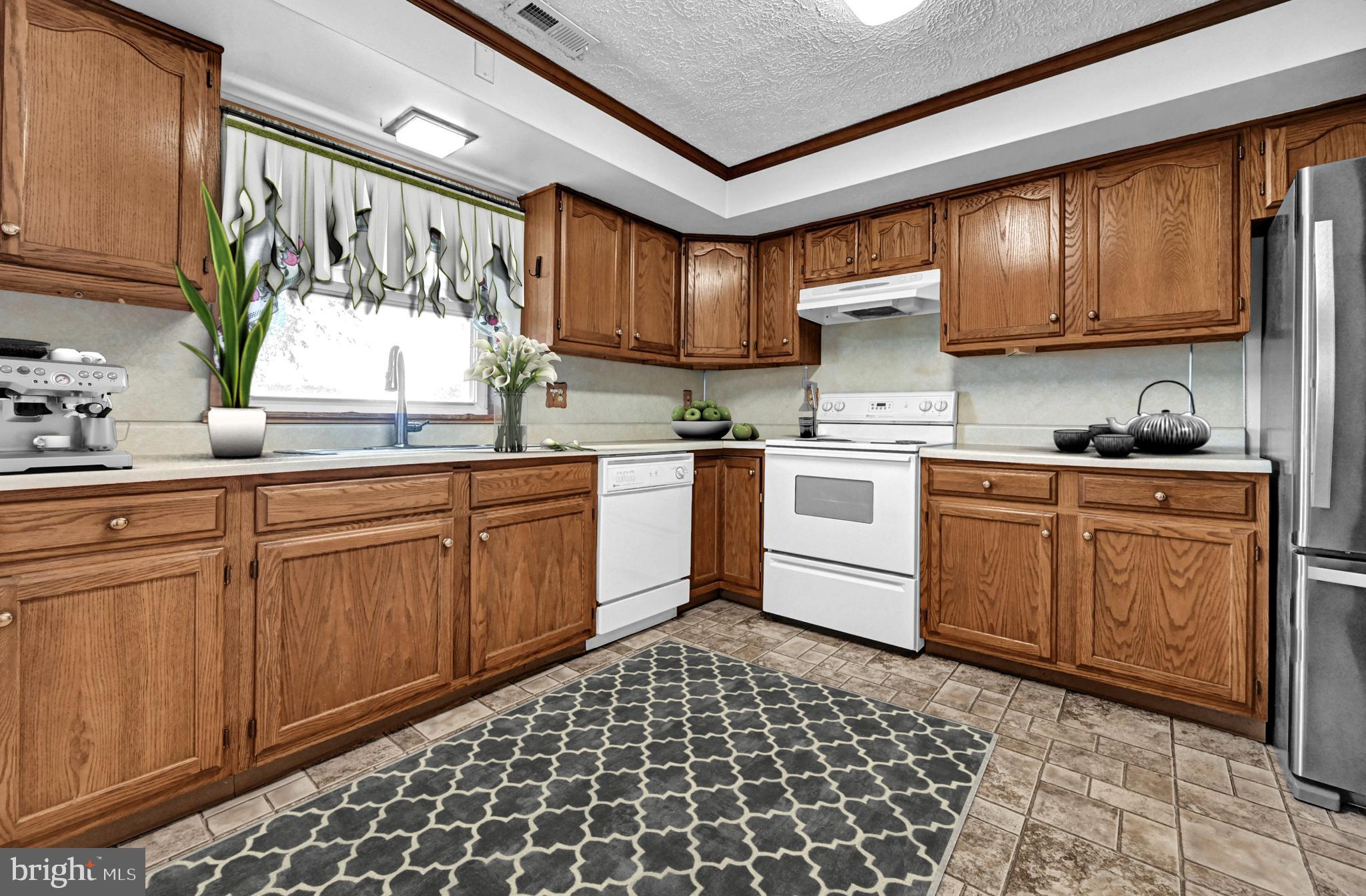 840 Broad Ext Street Delta, PA 17314 - Photo 15 of 27 Virtually staged kitchen