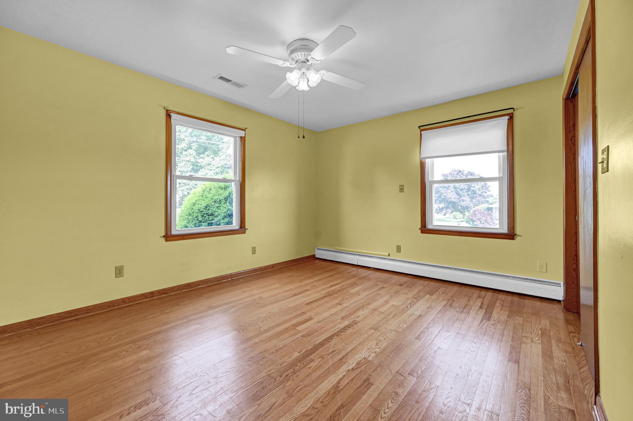 840 Broad Ext Street Delta, PA 17314 - Photo 20 of 27 Bedroom 1