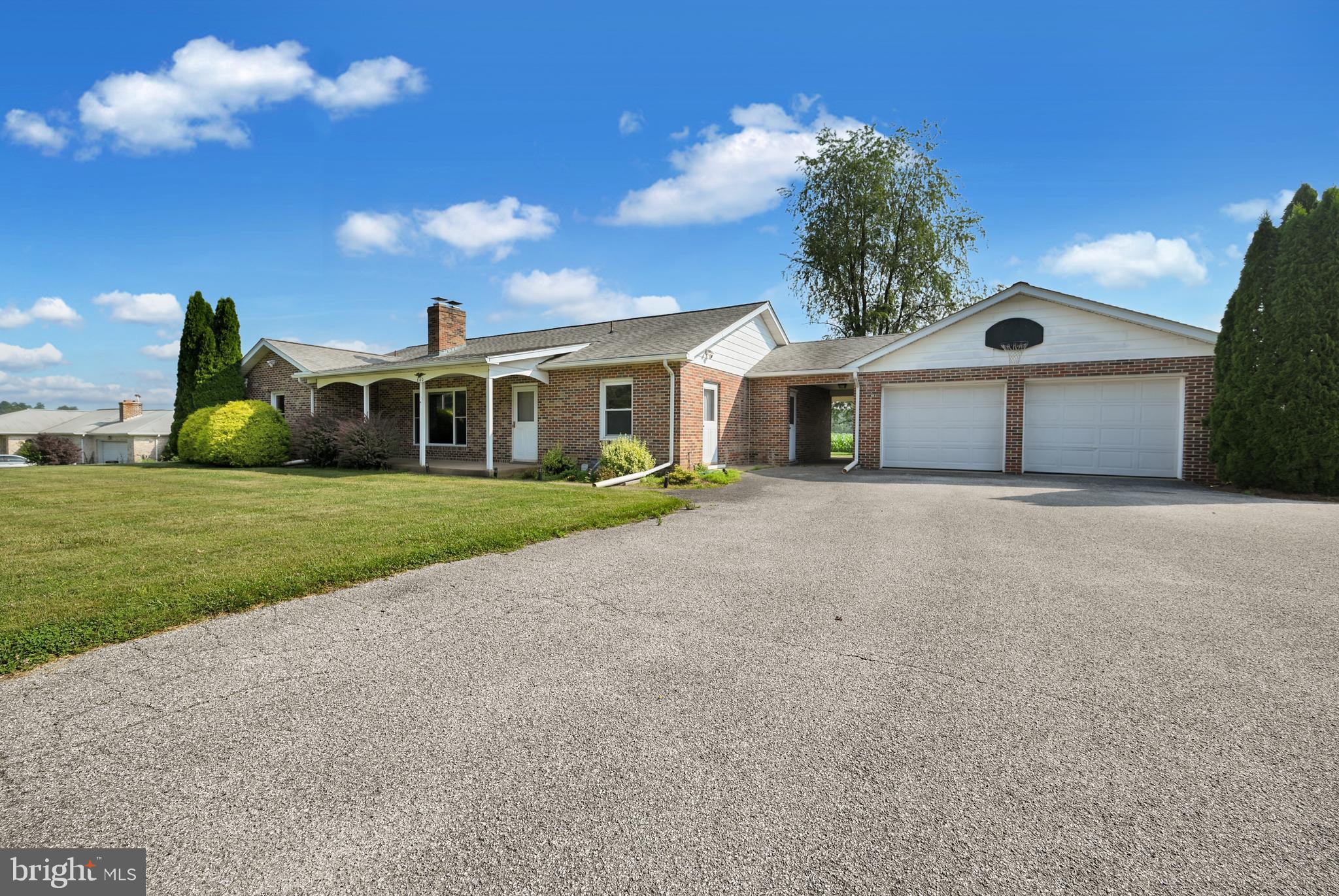 840 Broad Ext Street Delta, PA 17314 - Photo 2 of 27 Gallery Image 2