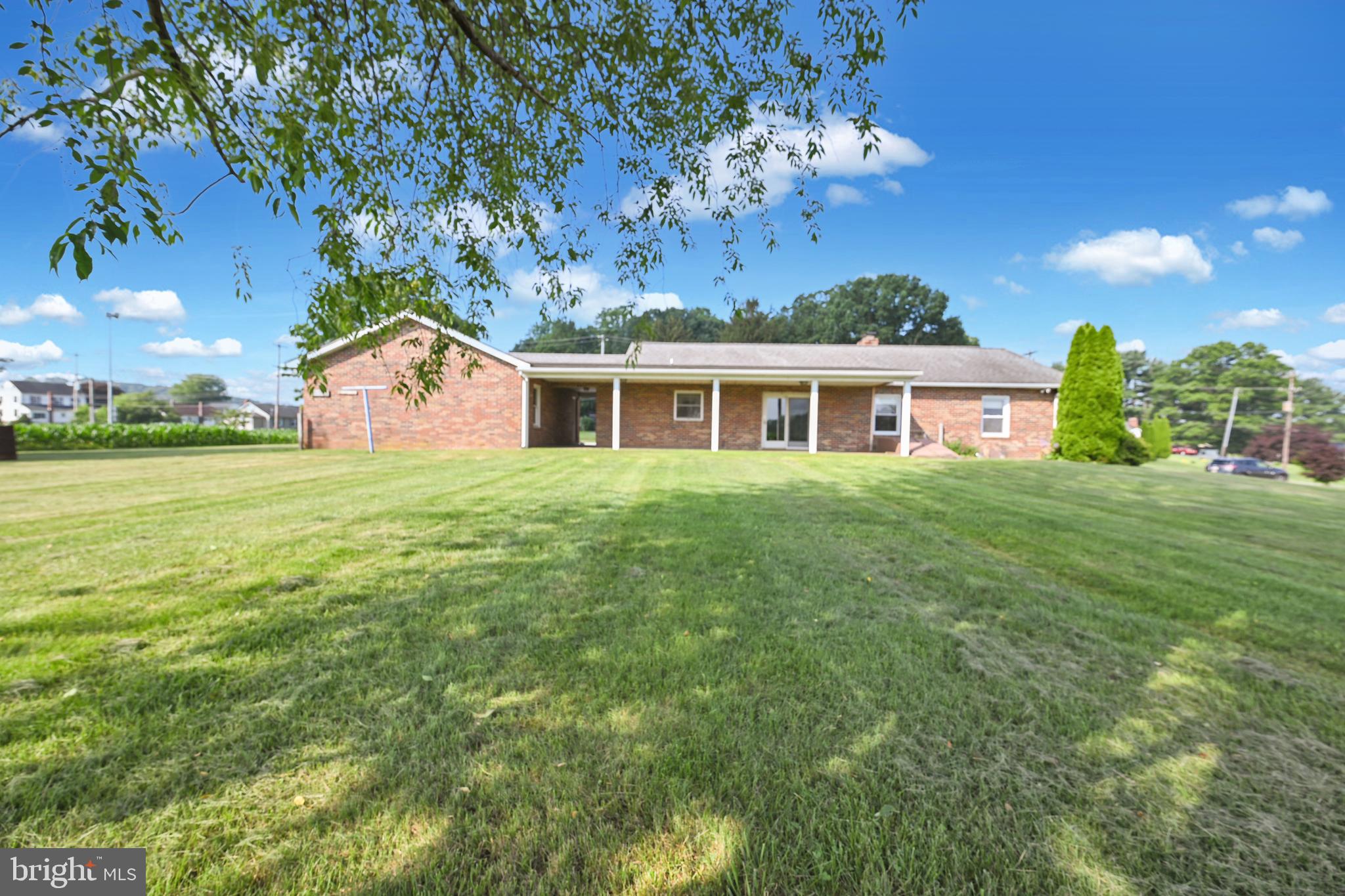 840 Broad Ext Street Delta, PA 17314 - Photo 4 of 27 Gallery Image 4