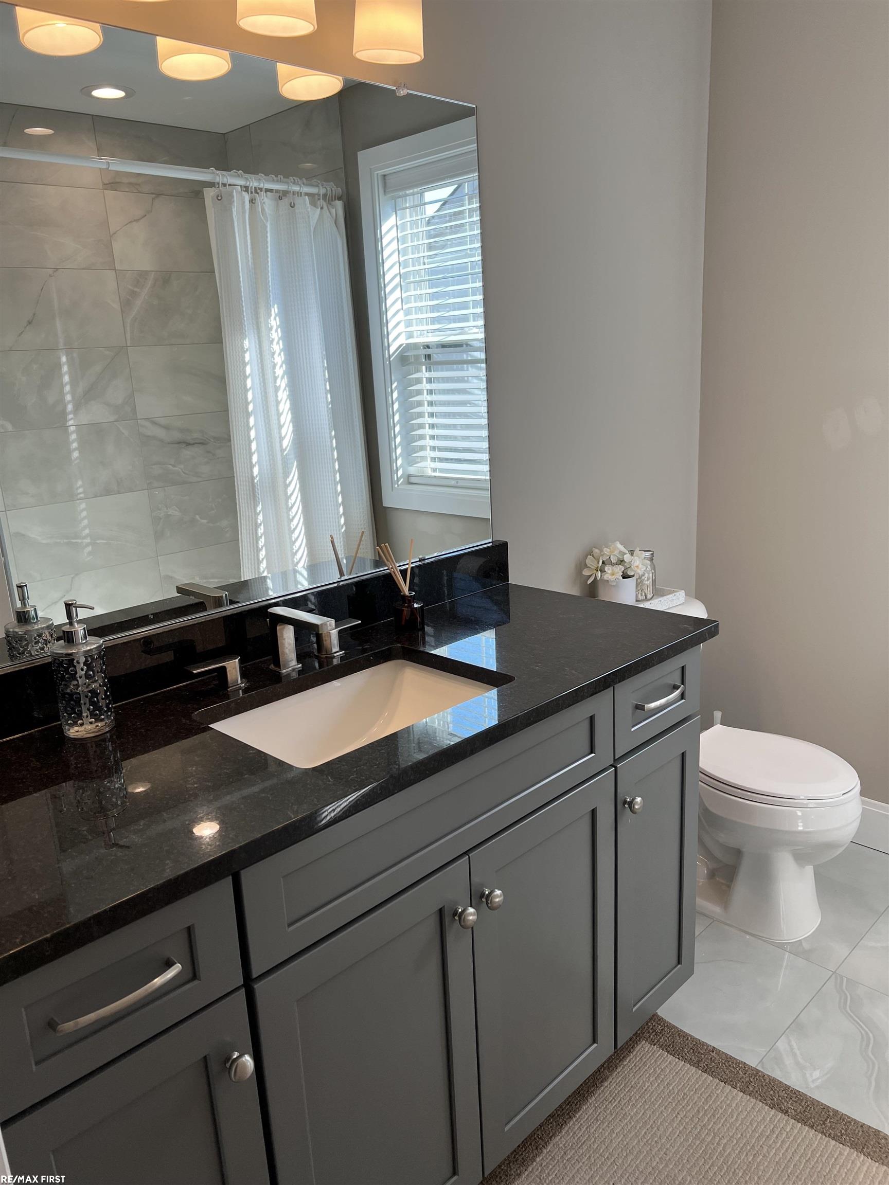 3874 Albatross Court, Unit 17 Rochester Hills, MI 48309 - Photo 19 of 37