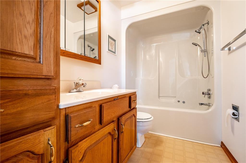 1060 River Road Columbus, IN 47203 - Photo 22 of 40 Gallery Image 22