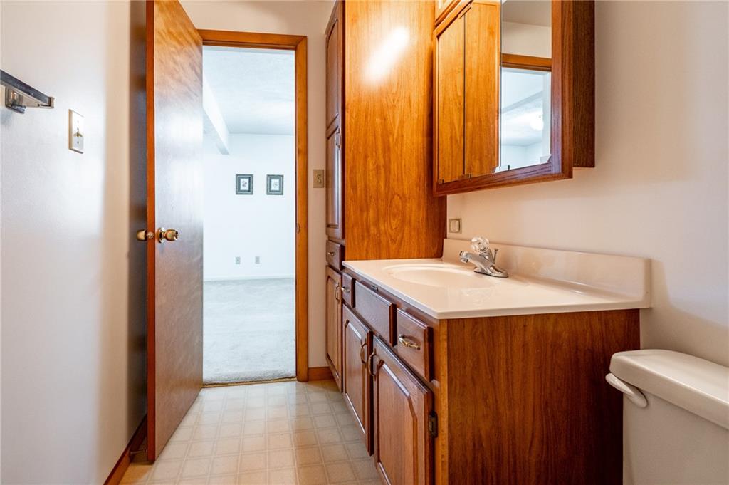 1060 River Road Columbus, IN 47203 - Photo 24 of 40 Gallery Image 24